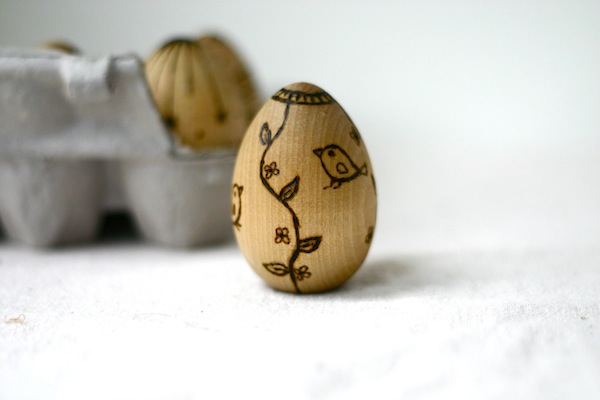 Wood burned wooden eggs for baby's Easter basket - birds | OnePartSunshine.com